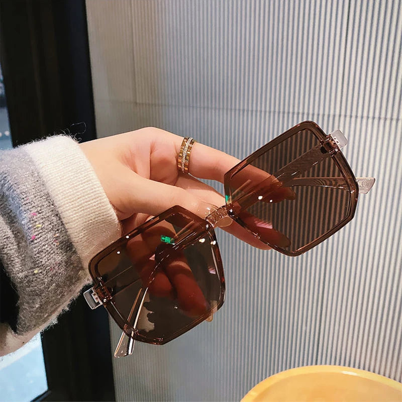 Gafas de Sol Retro Unisex | Big Frame Cuadrado | Elegancia y Protección para Todos