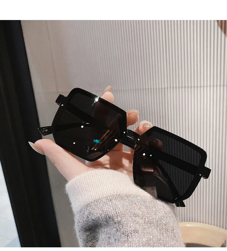 Gafas de Sol Retro Unisex | Big Frame Cuadrado | Elegancia y Protección para Todos