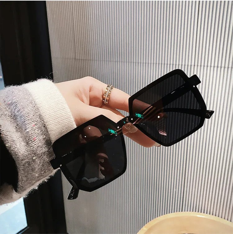Gafas de Sol Retro Unisex | Big Frame Cuadrado | Elegancia y Protección para Todos