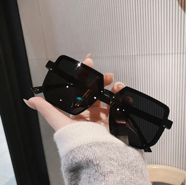 Gafas de Sol Retro Unisex | Big Frame Cuadrado | Elegancia y Protección para Todos